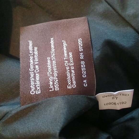 Danier Suade Leather High Rise Flaired pants - Picture 4 of 5